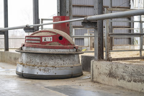 餌押しロボット